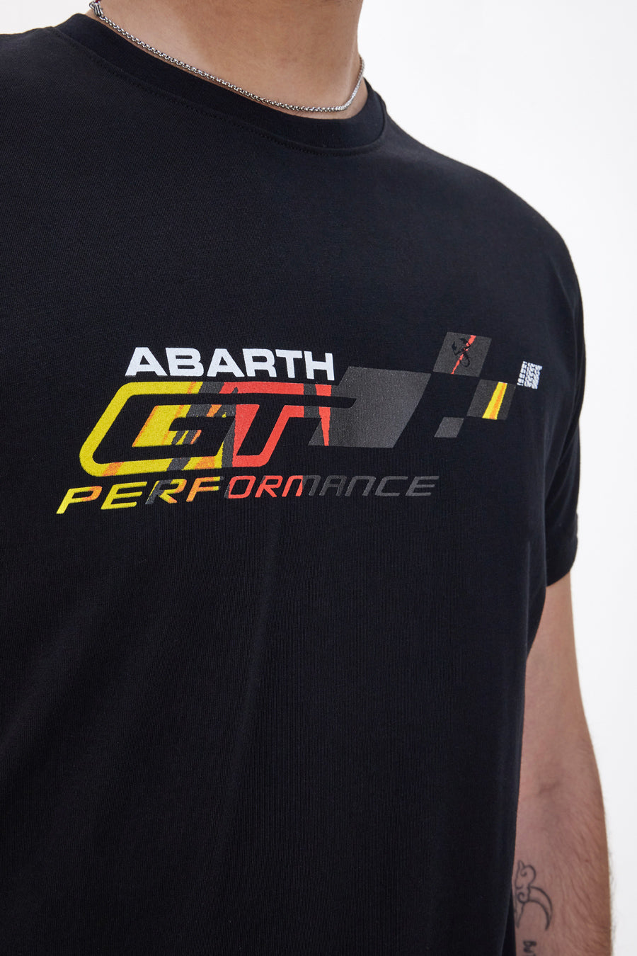 Abarth Schwarzes T-Shirt mit halben Ärmeln AH24SS109