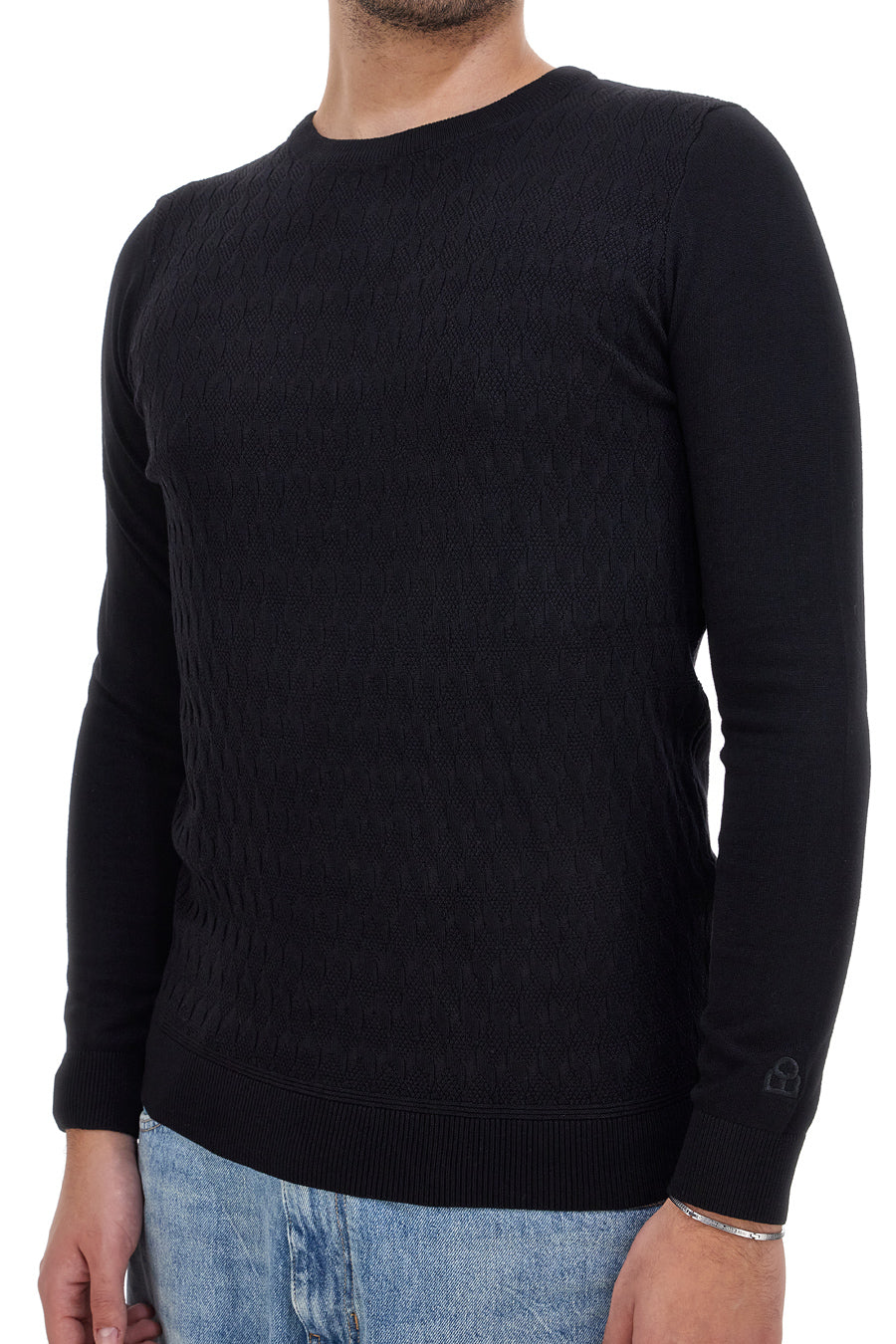 Schwarzer Pullover mit Webmuster BOARDMAN NBY8018W24