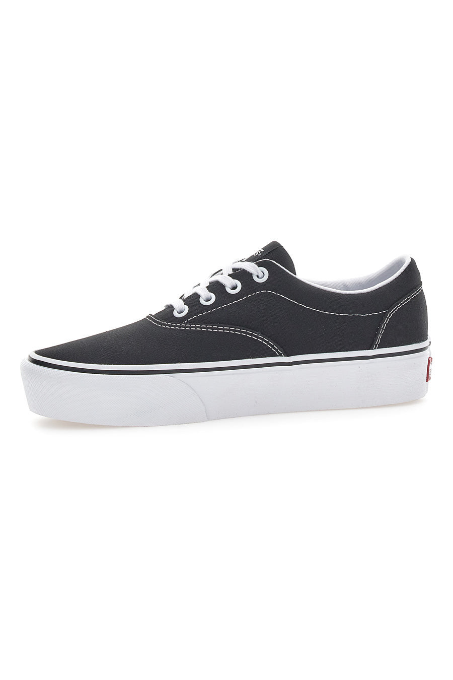 Sneakers con Platform Vans Doheny Platfor Nere e Bianche